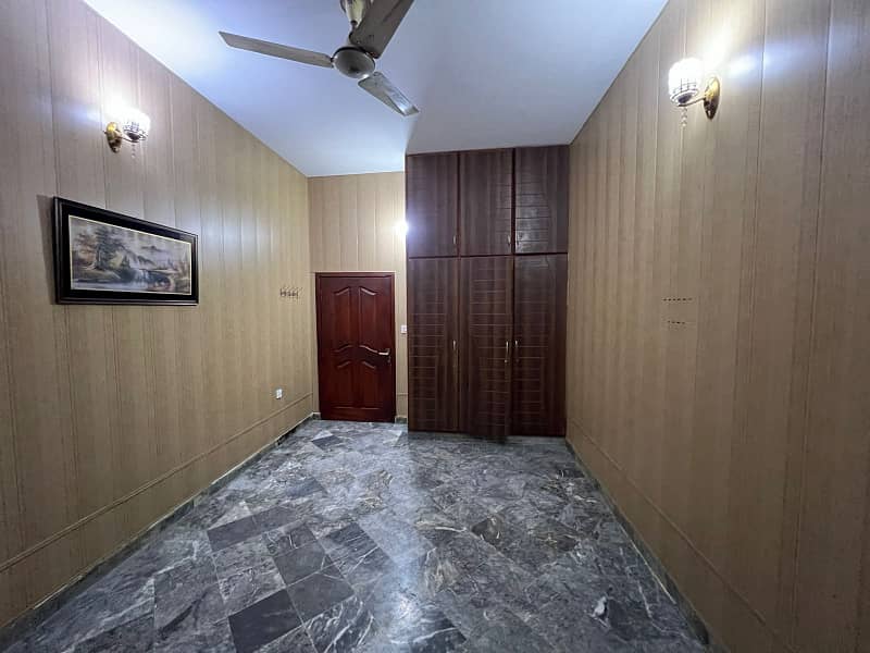 Mustafa Town : 5 Marla House For Rent 12