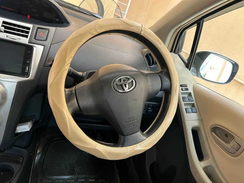 Toyota Vitz 2007 14