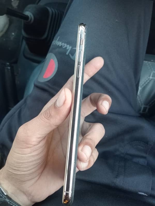 i phon xs max PTA prove 4