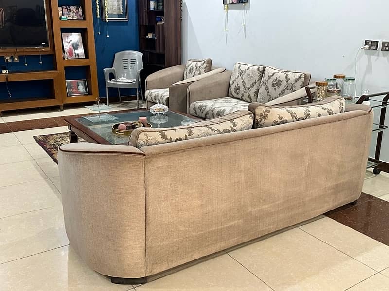 6 seater sofa set and matching sofa/Bed 4