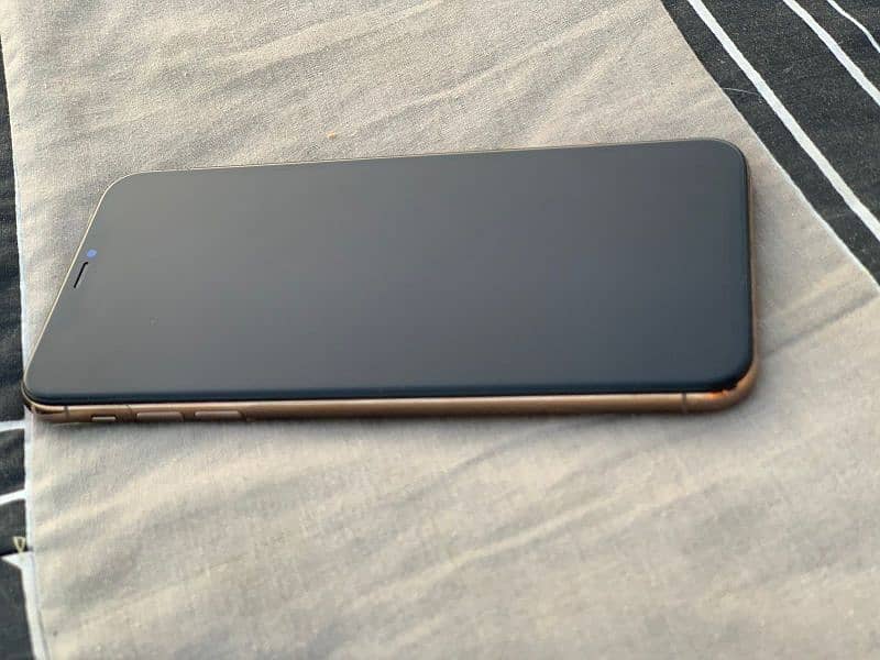 iphone xs max 10/10 3