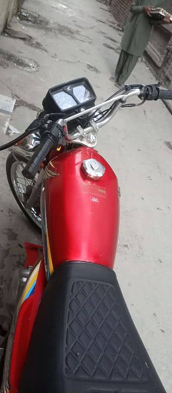 Honda CG-125 2019 model 2