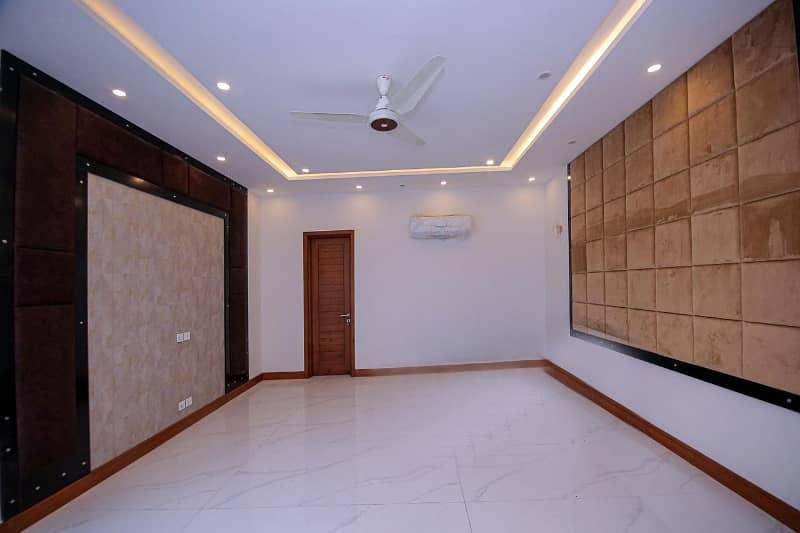 2 Kanal Ideal House For Rent 0