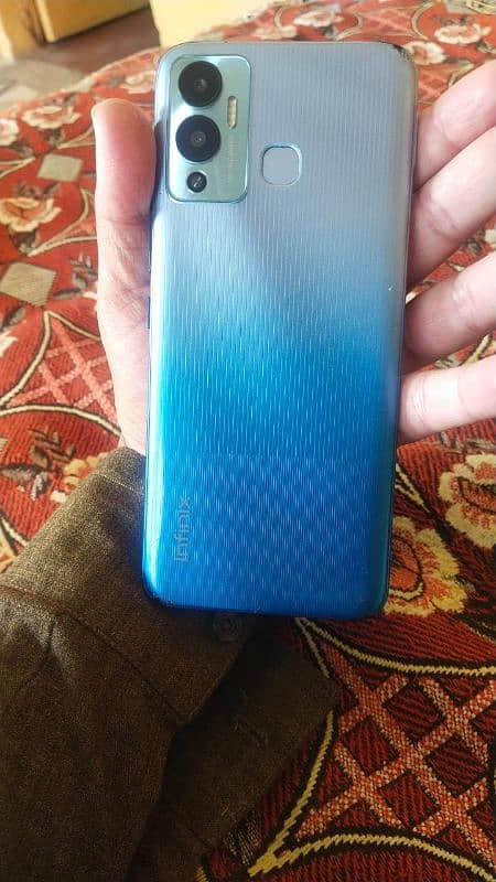 Infinix Hot 12 play 4/64 in good condition 2