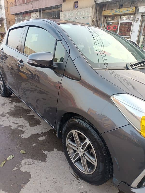 Toyota Vitz 2019 3