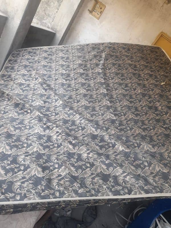 3 months used medicated mattresses in good condition 0