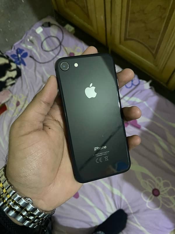 iphone 8 64gb pta approved 4