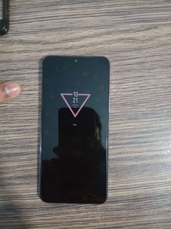 vivo v21 8Gb ram 5