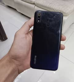 Realme 3 4/64Gb