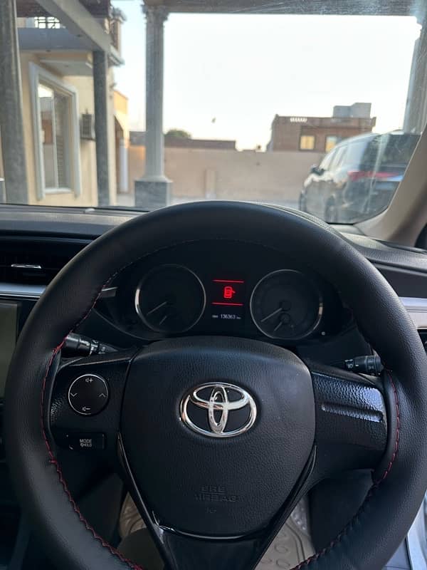 Toyota Altis Grande 2014 9