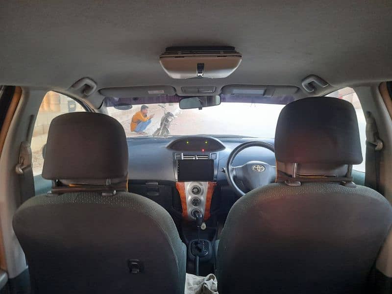 Toyota Vitz 2012 10