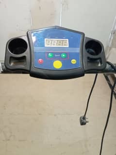 Treadmill hi performance slightly used 100 kg sorted