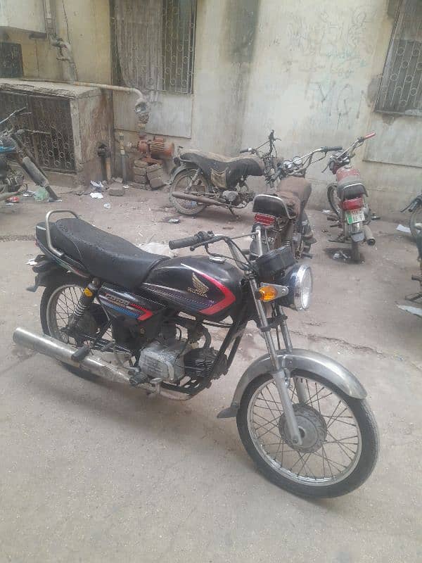 Honda CD100 well Condition 3