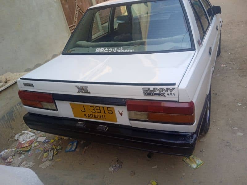 Nissan Sunny B-12 1986 17