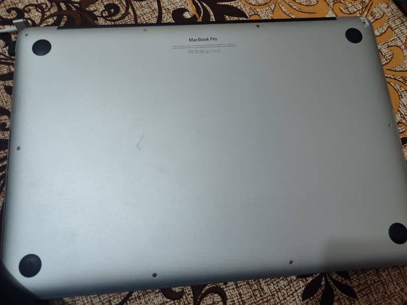 MACBOOK PRO 2015 2