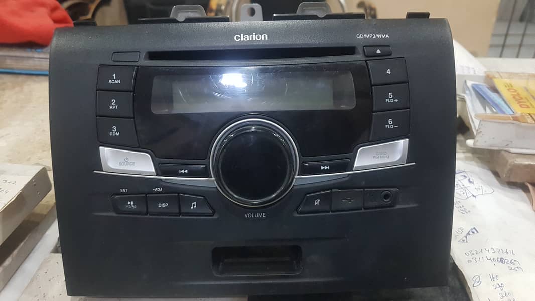 Wagon R VXL ORIGINAL CLARION CD PLAYER 1