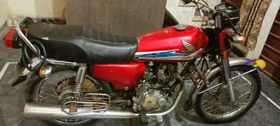 "Honda CG 125 in  Excellent Condition - Ready to Ride!"