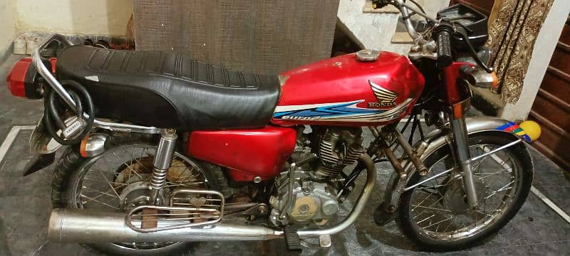 "Honda CG 125 in  Excellent Condition - Ready to Ride!" 0