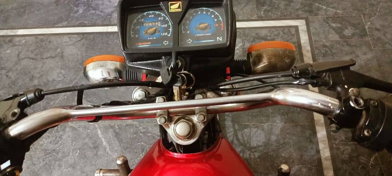 "Honda CG 125 in  Excellent Condition - Ready to Ride!" 3