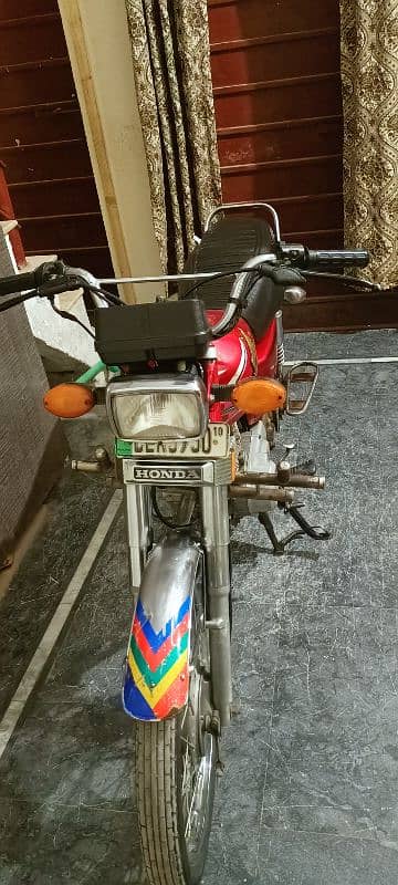 "Honda CG 125 in  Excellent Condition - Ready to Ride!" 5