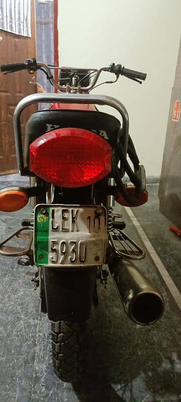 "Honda CG 125 in  Excellent Condition - Ready to Ride!" 10