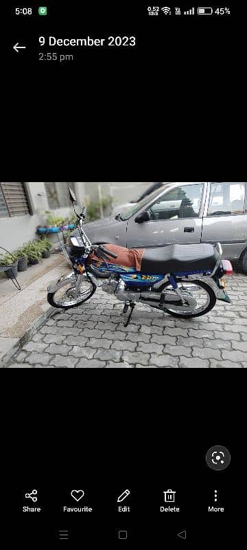 Honda CD70 0