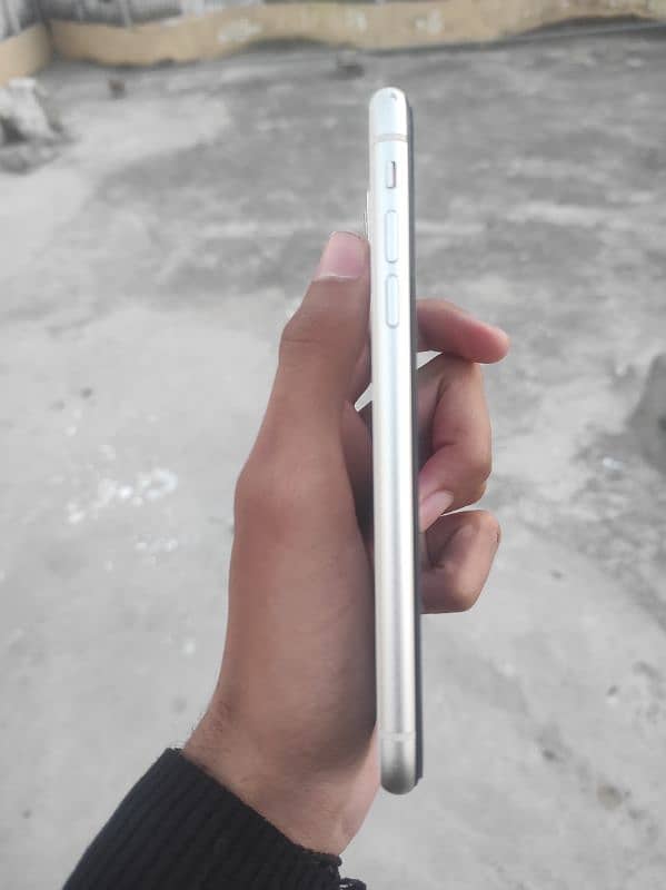 iphone 11 non pta condition bulkul saf haa 5