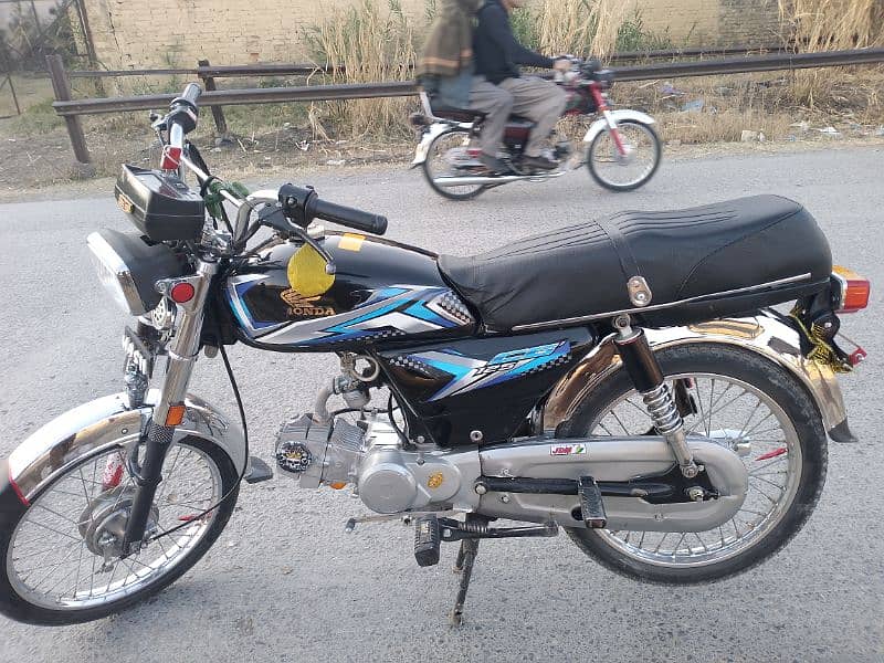 united model 2024 ha bike bilkul saaf ha double saman ha prize 87 0