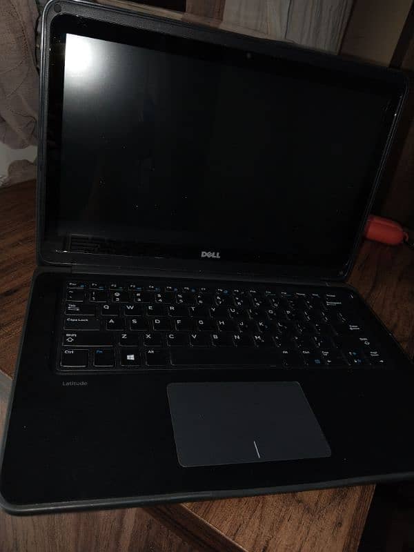 Dell latitude 3380 i5 7th generation 6