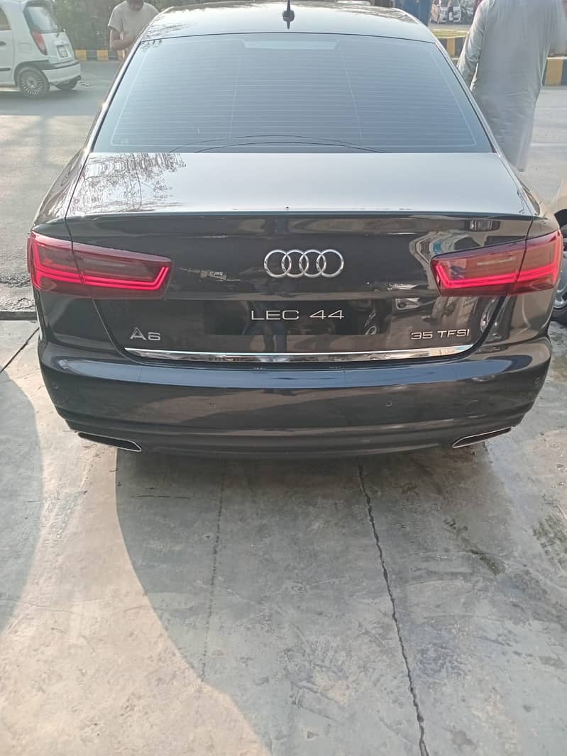 Audi A6 2016 1