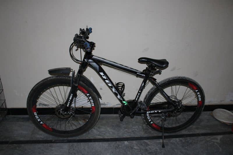 Roxy Mountain Bike 8x3 Speed 0