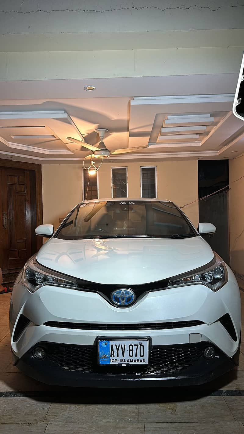 Toyota C-HR G 2017 2