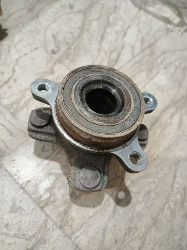 SUZUKI ALTO WHEEL HUB DRIVER SIDE 3