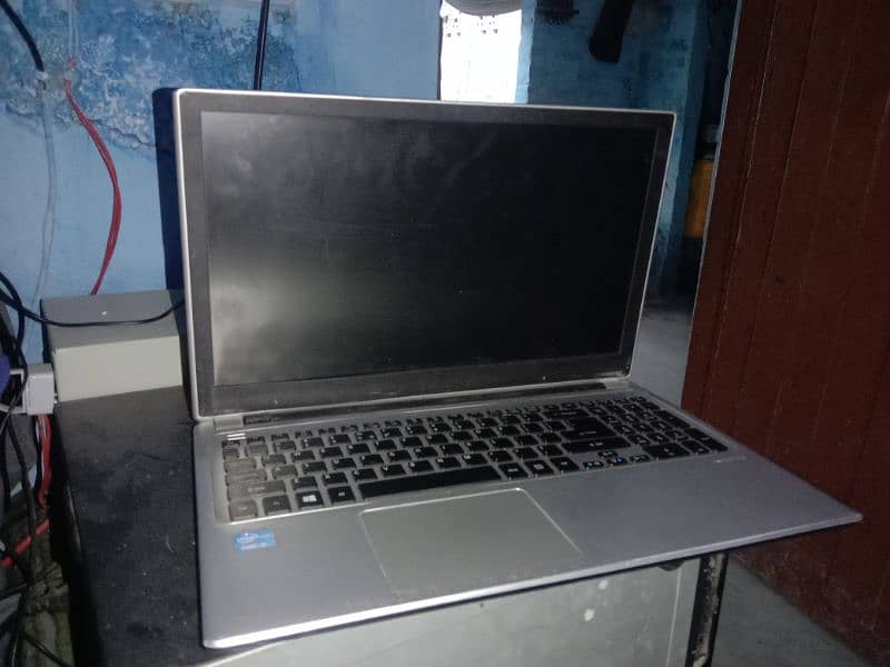 ACER CORE I3- 3RD GENERATION 3