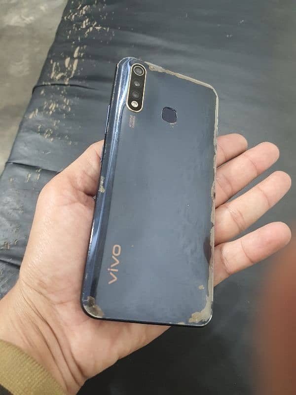 vivo y19 1