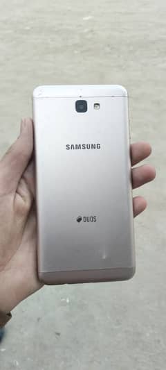 Samsung Galaxy j7 prime