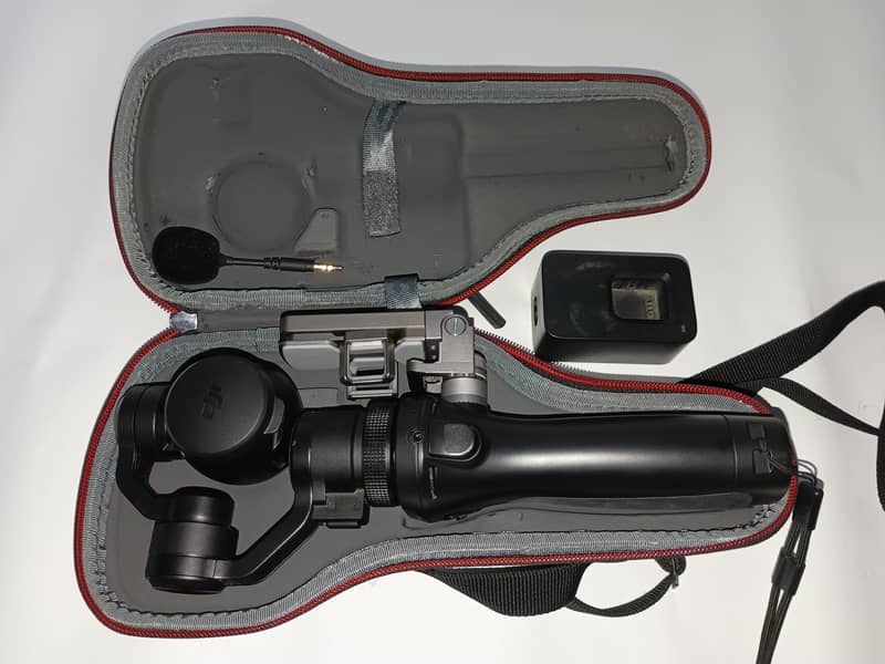 Brand New DJI Osmo Handhelf Gimbal Stabilizer Camera 4K 2