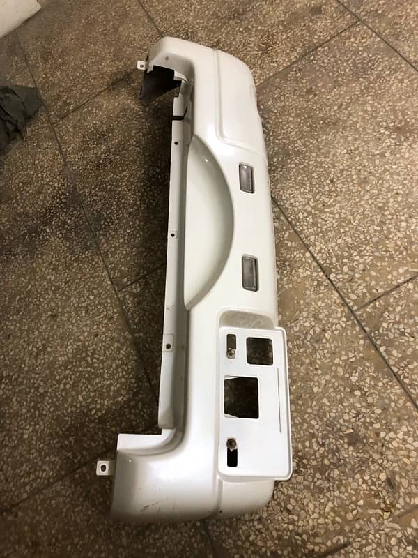 Suzuki Jimny model 2008-18 original Bumper pearl white 0