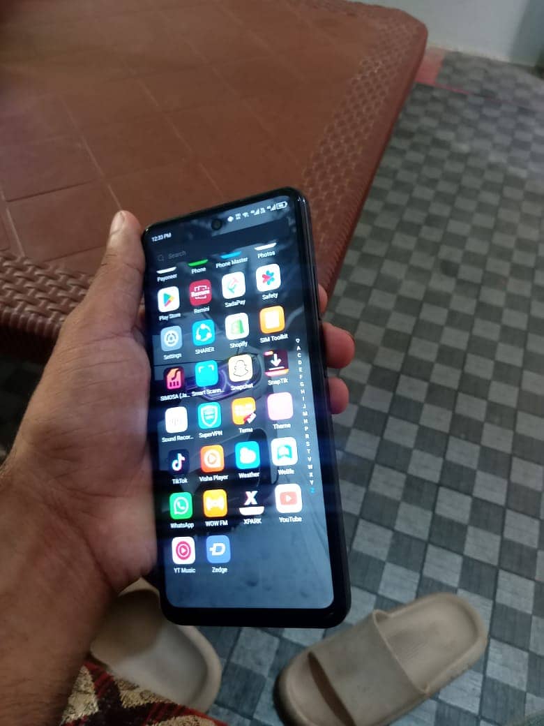 Itel p55+ 8+8 128 gb 0