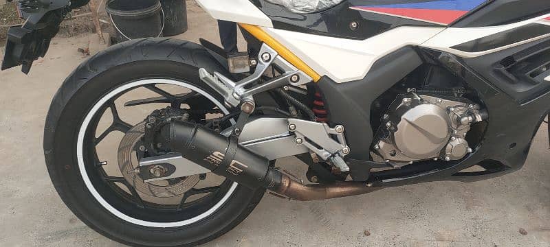 BMW s1000rr replica 400cc dual cylinder 10