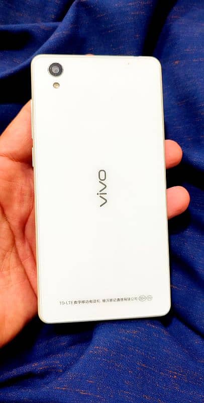 VIVO Y51A 0