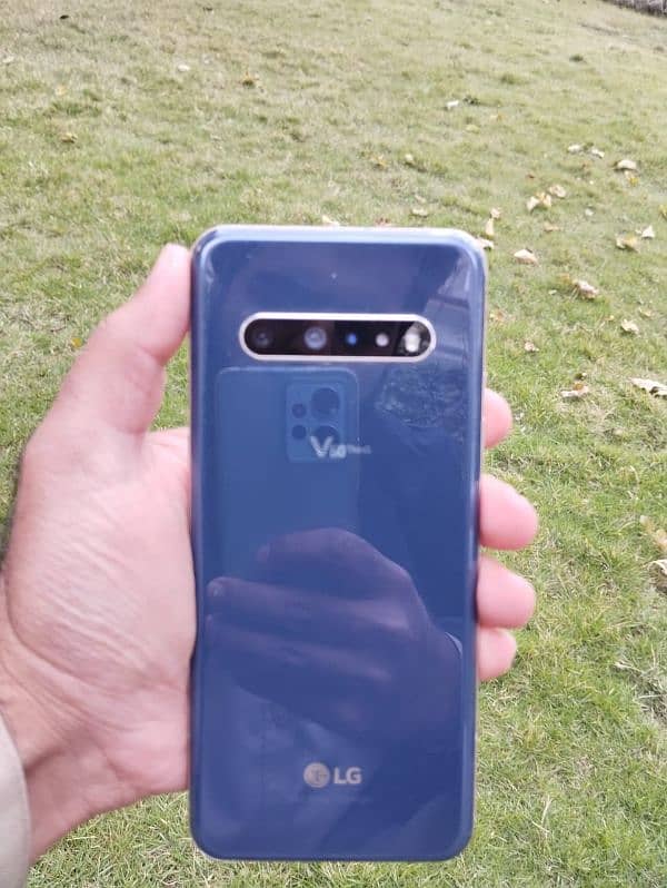 LG V60 3