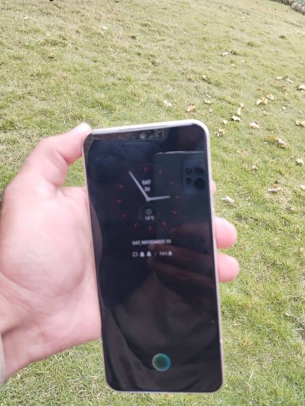 LG V60 4