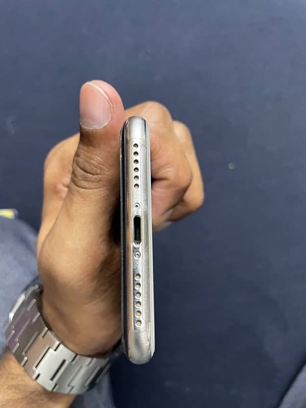 Iphone X 64gb Pta Approved 3