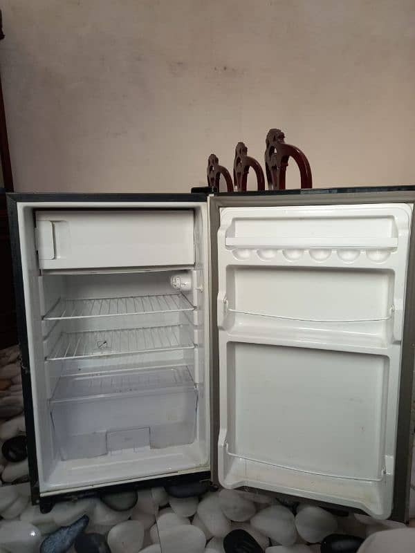 Mini freezer for urgent sale 3