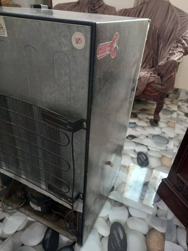 Mini freezer for urgent sale 13