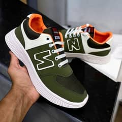 Men's casual Green sneakers comfortable  cash on delivery all Pakistan