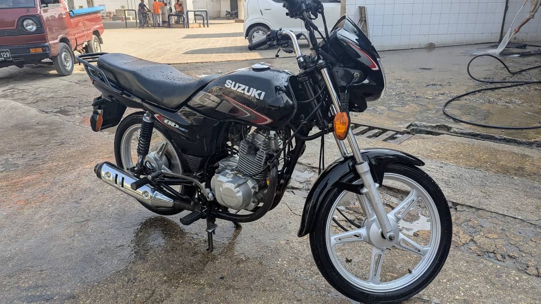 Suzuki GD 110S 2022 - Showroom Maintained 6