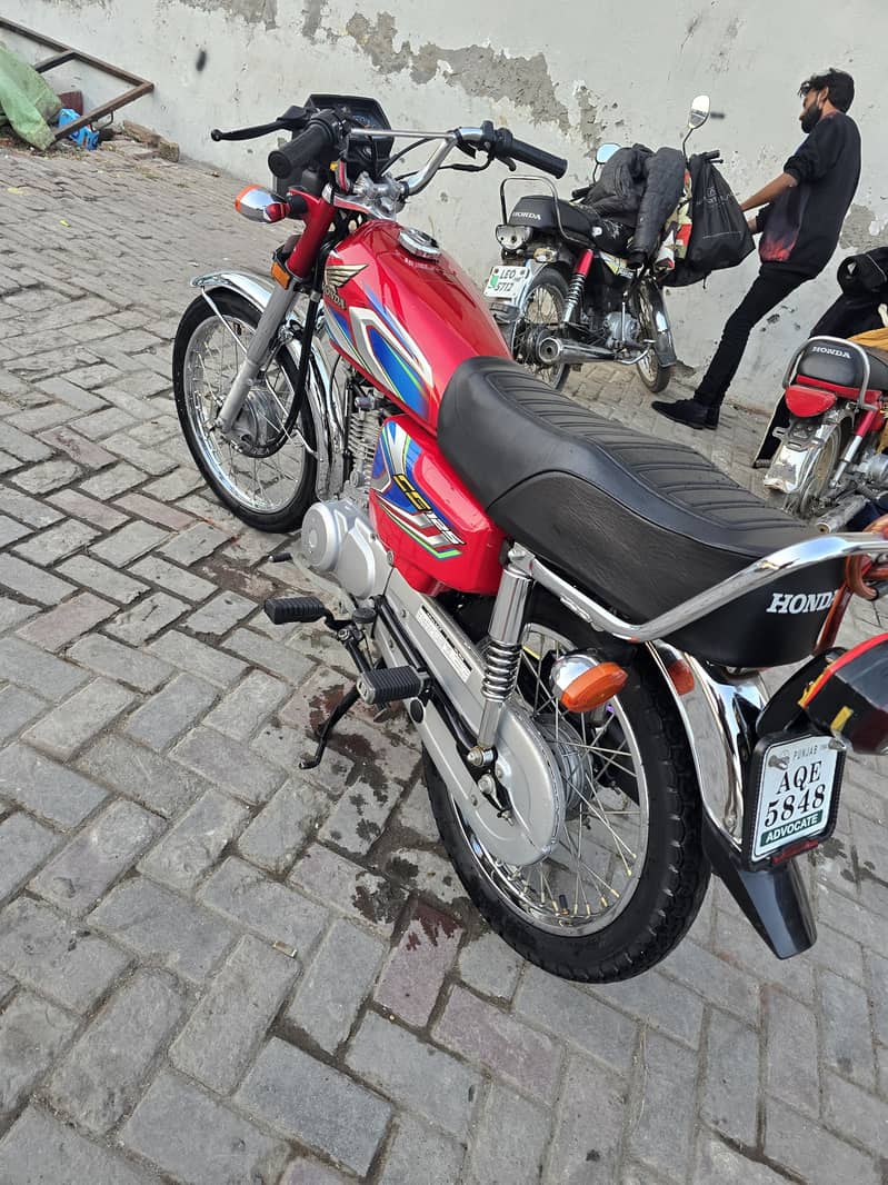 Honda CG 125 Urgent For Sale | Honda In Bikes | Total Geniune 3