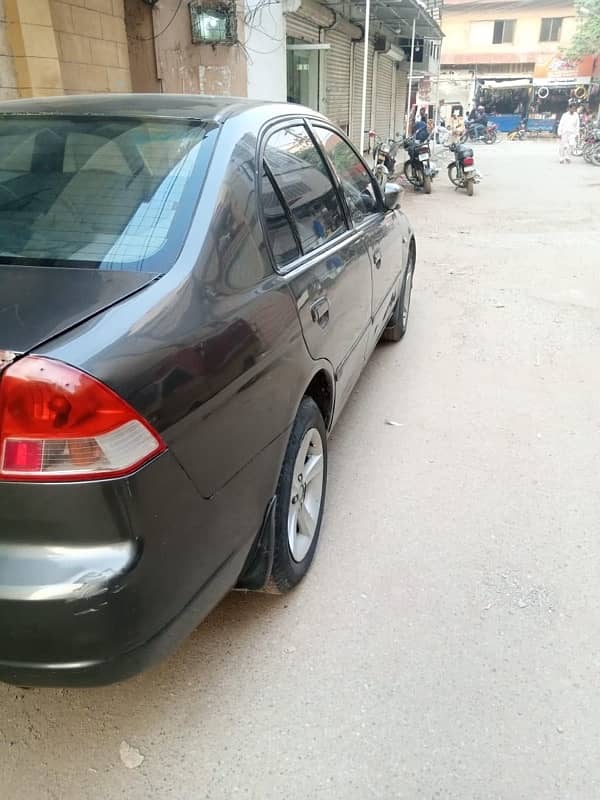 Honda Civic EXi 2005 3